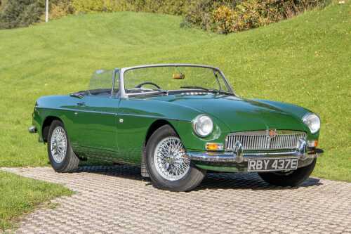 1967 MG B Roadster