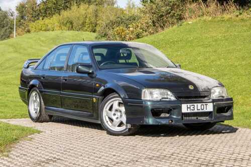 1990 Lotus Carlton